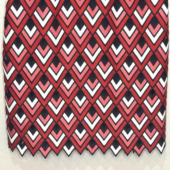 Elie Tahari Shift Dress Womens 14 Red Black White Sleeveless Chevron Scallop Hem - Picture 5 of 8